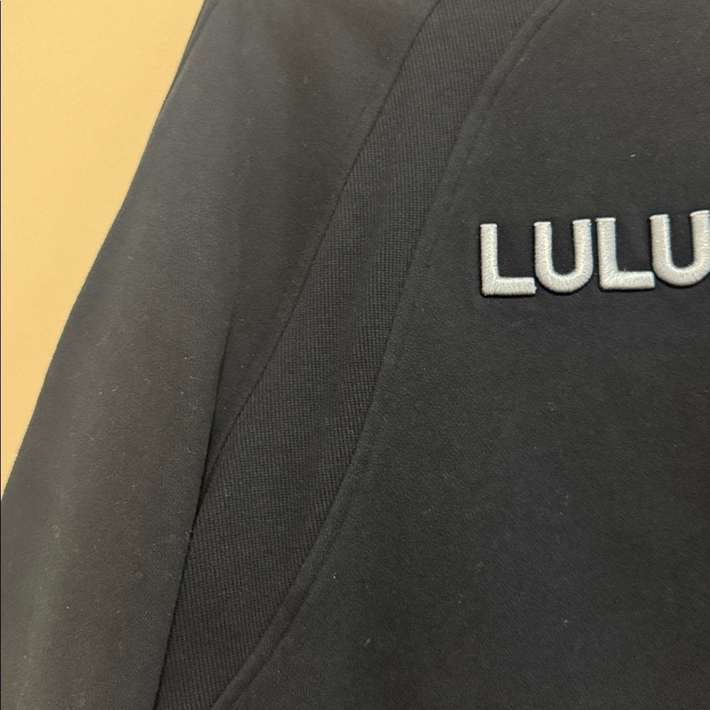 Lululemon Euc Scuba Oversized Pullover *Wordmark - image 6